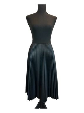Joe Fresh Black Faux leather pleather vegan Pleated A-line Midi skirt Sz S